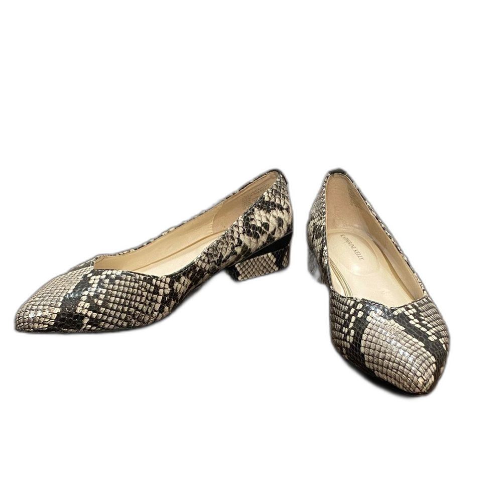 Katherine Kelly Elegant Snakeskin Pattern Pointed Flats